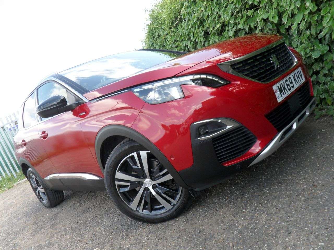 2019 PEUGEOT 3008 2019 PEUGEOT 3008