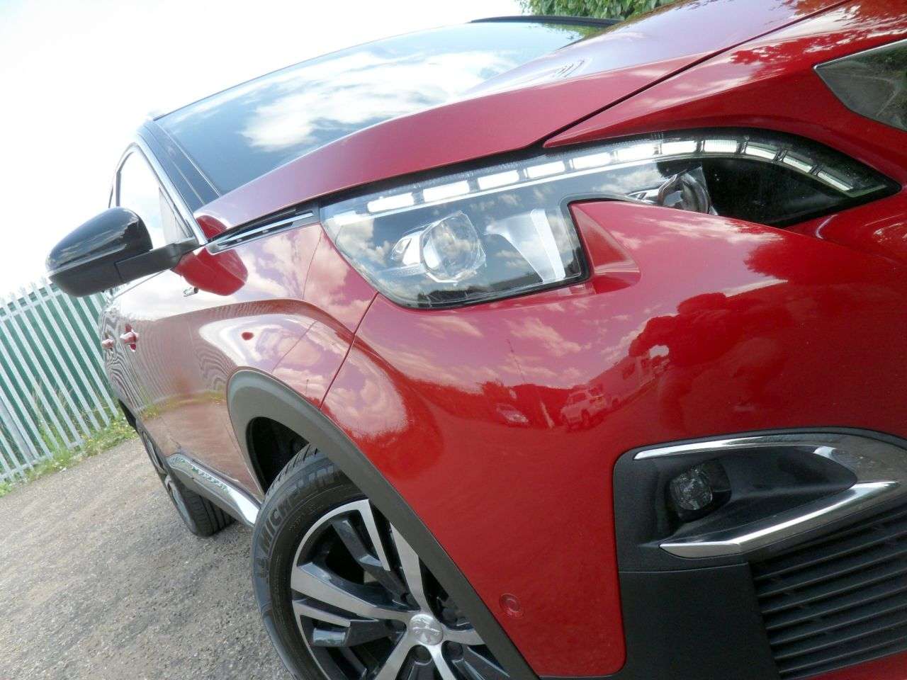 2019 PEUGEOT 3008 2019 PEUGEOT 3008