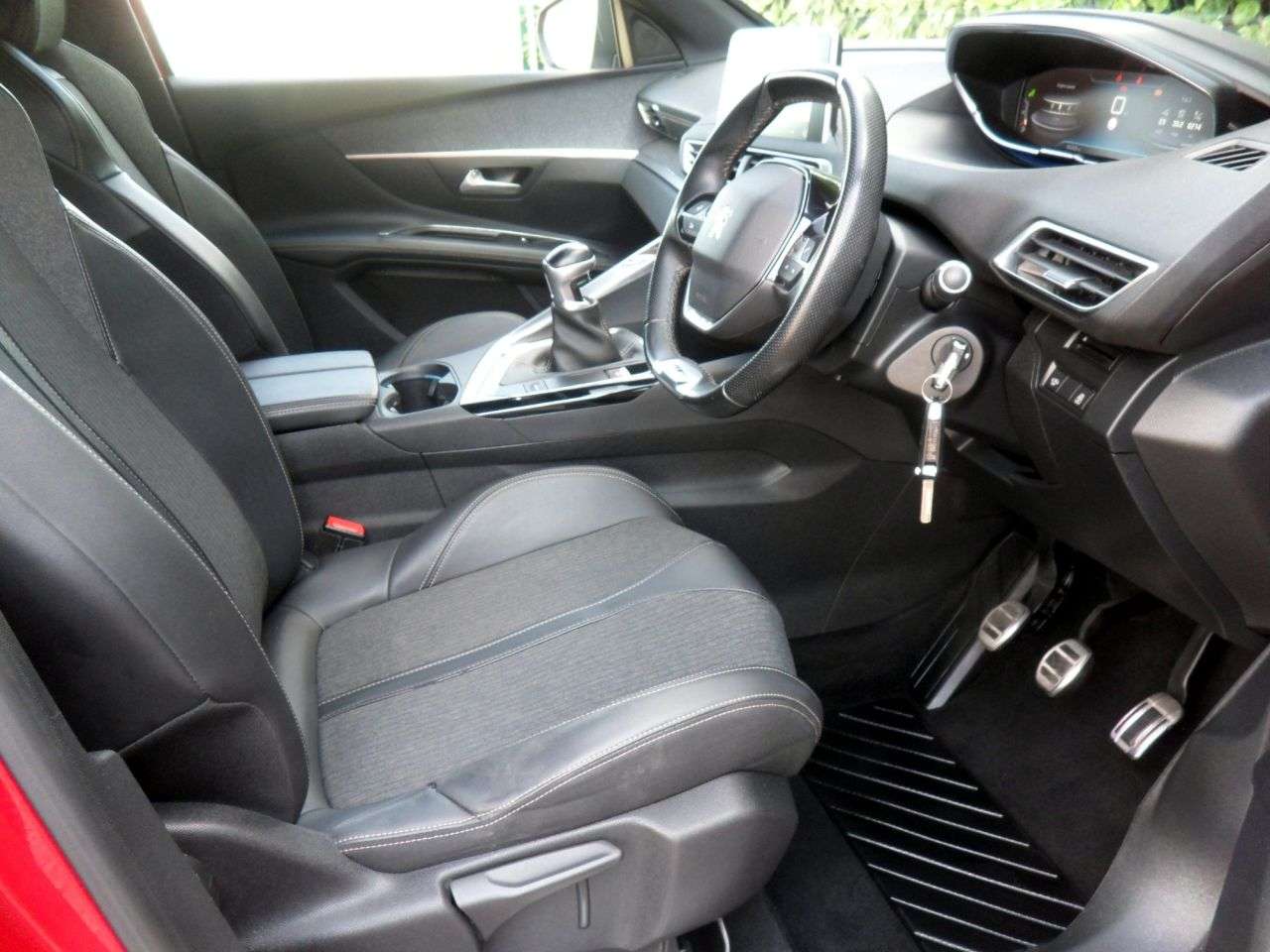 2019 PEUGEOT 3008 2019 PEUGEOT 3008