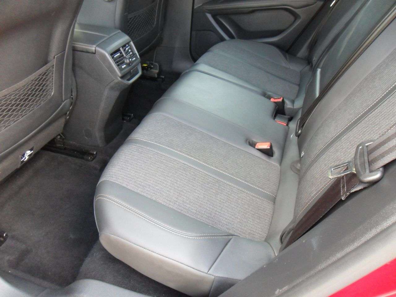 2019 PEUGEOT 3008 2019 PEUGEOT 3008