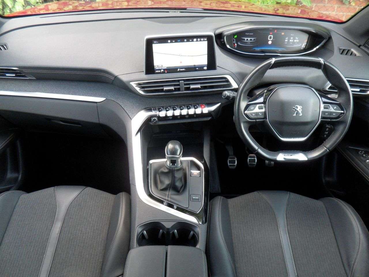 2019 PEUGEOT 3008 2019 PEUGEOT 3008