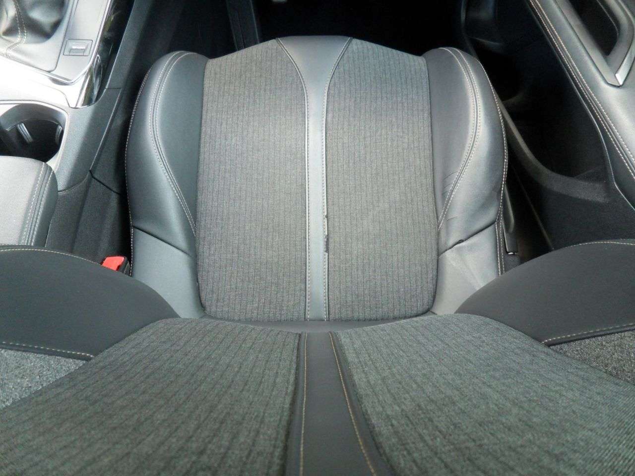 2019 PEUGEOT 3008 2019 PEUGEOT 3008