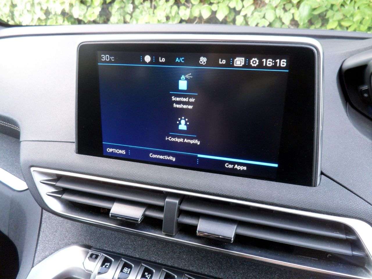 2019 PEUGEOT 3008 2019 PEUGEOT 3008