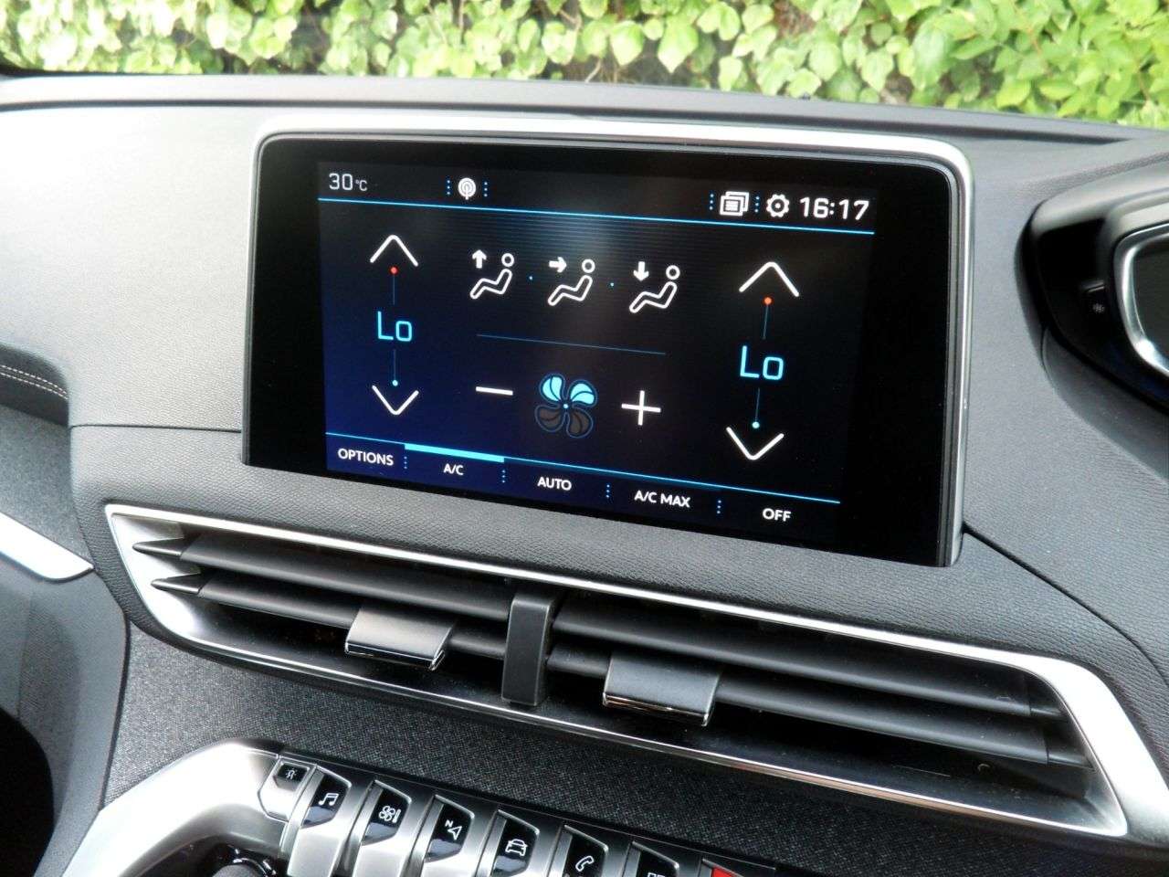 2019 PEUGEOT 3008 2019 PEUGEOT 3008