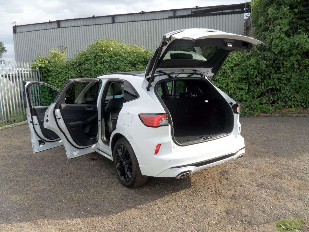 2022 FORD KUGA 2022 FORD KUGA