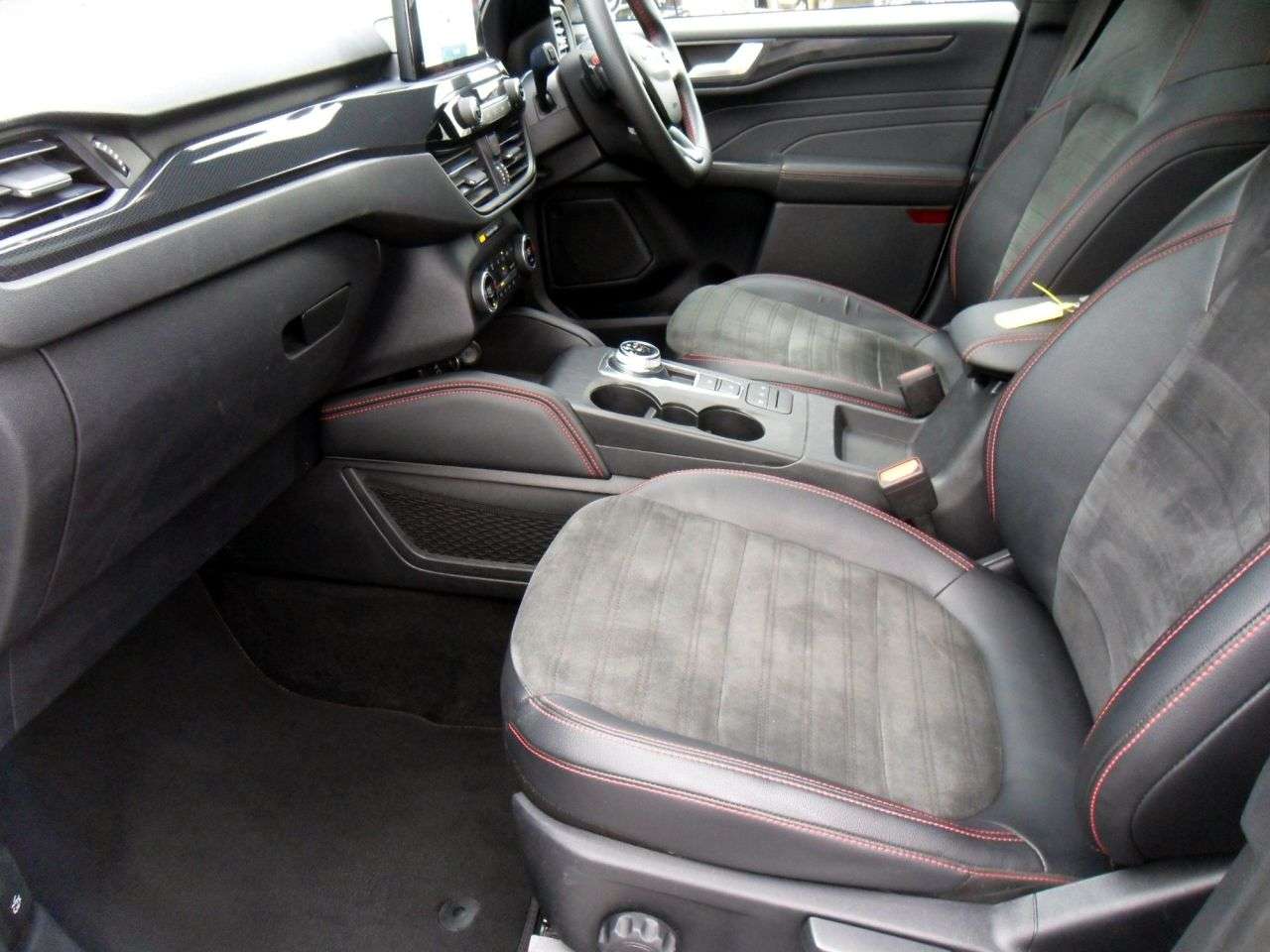 2022 FORD KUGA 2022 FORD KUGA