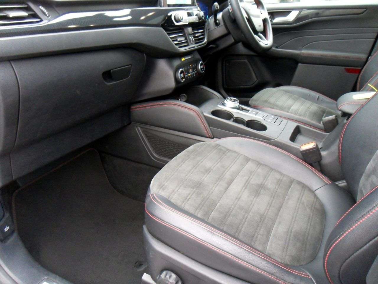 2022 FORD KUGA 2022 FORD KUGA