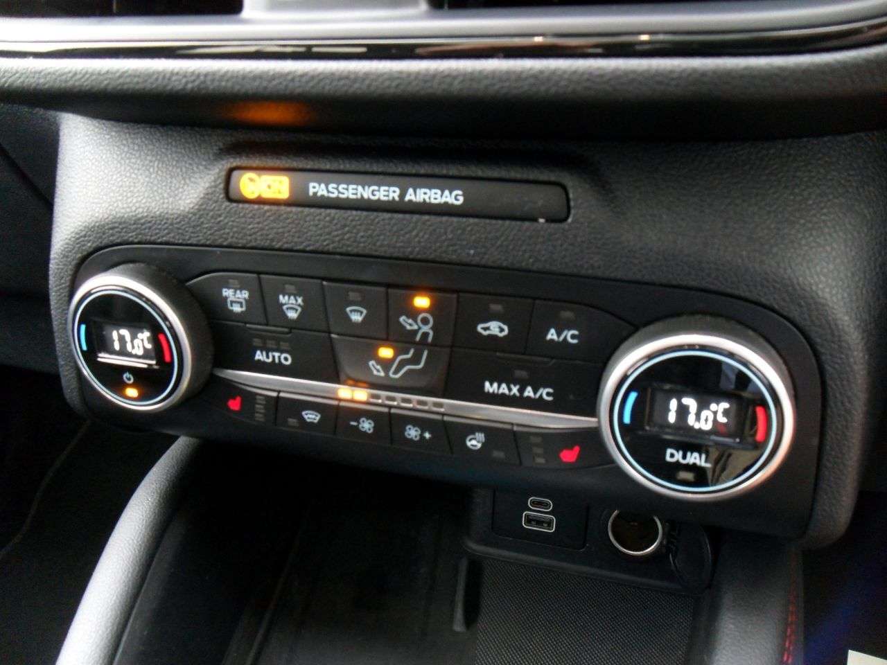 2022 FORD KUGA 2022 FORD KUGA