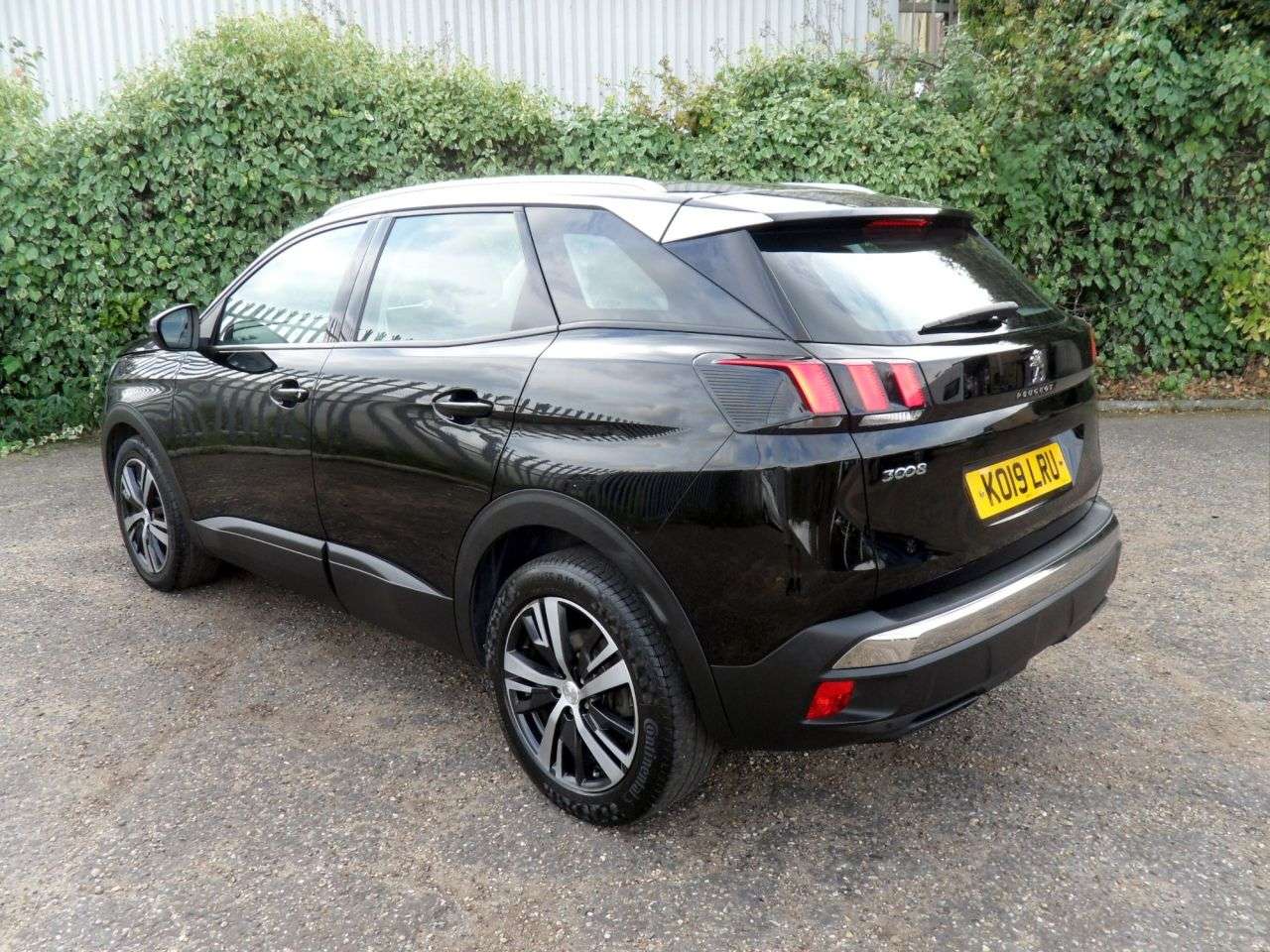 2019 PEUGEOT 3008 2019 PEUGEOT 3008