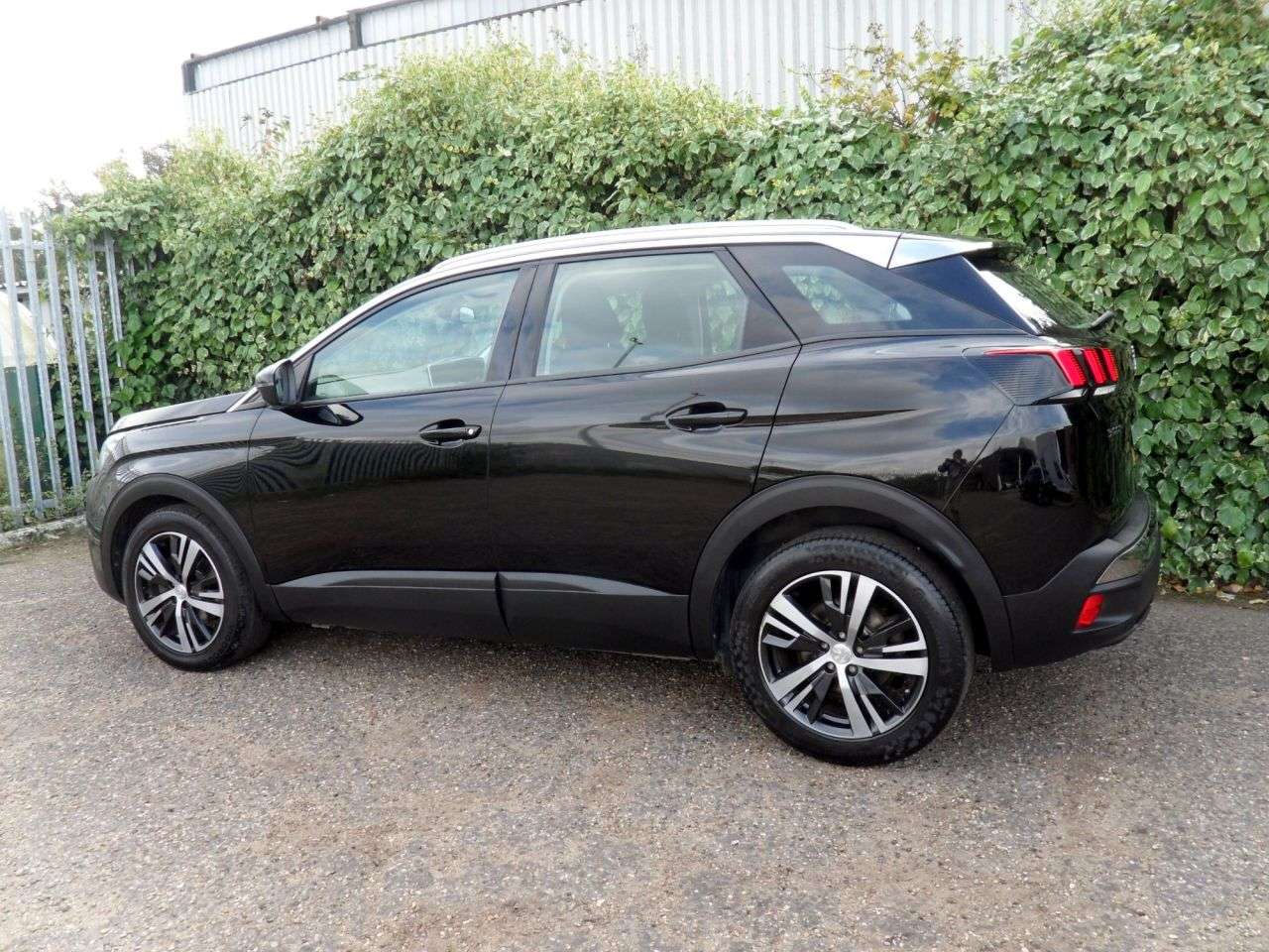 2019 PEUGEOT 3008 2019 PEUGEOT 3008