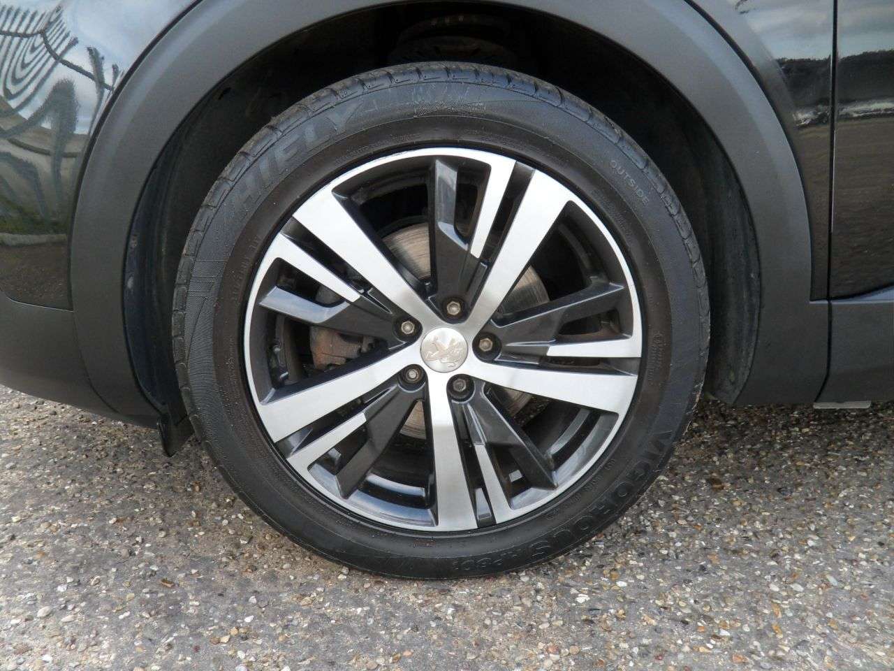 2019 PEUGEOT 3008 2019 PEUGEOT 3008