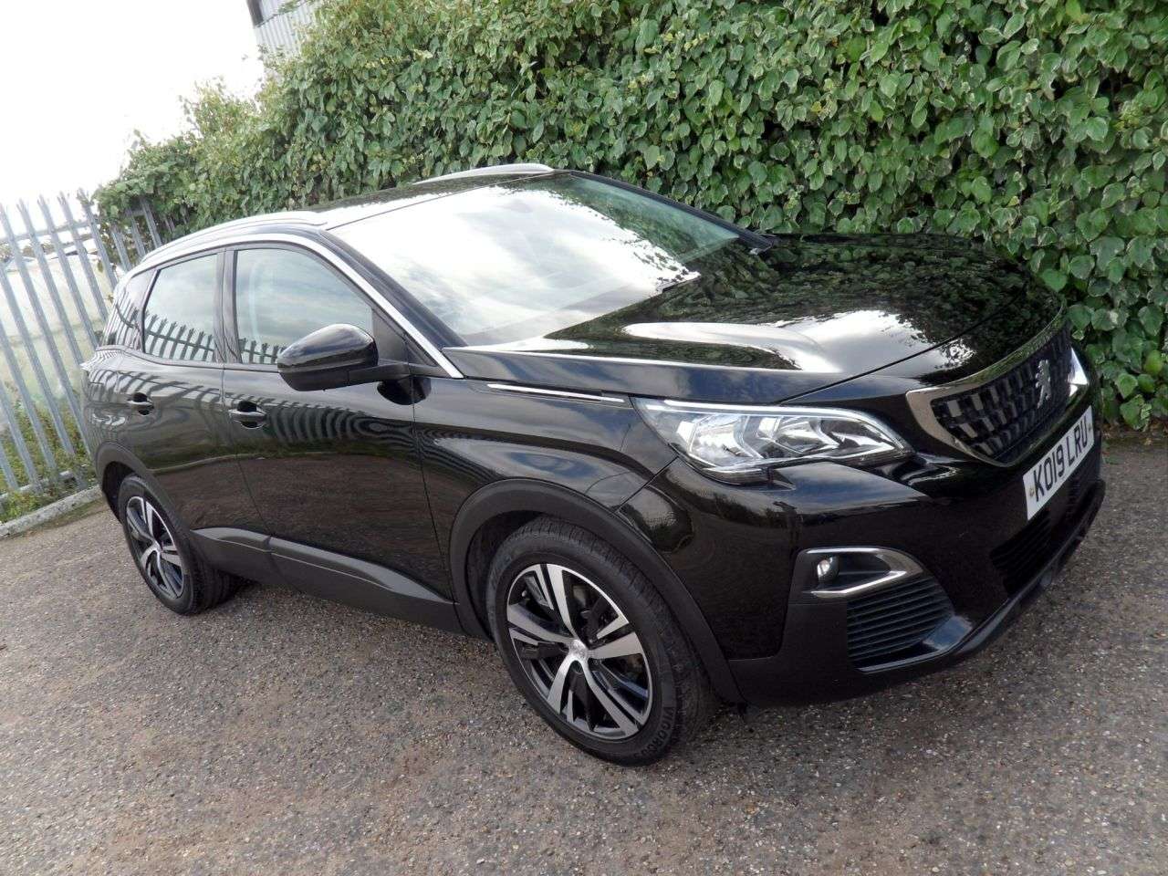2019 PEUGEOT 3008 2019 PEUGEOT 3008