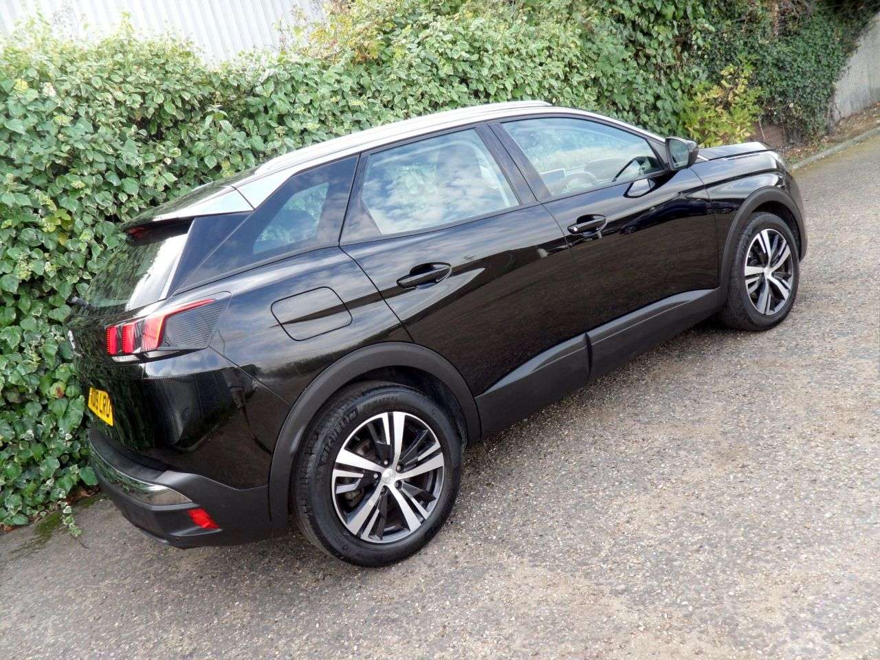 2019 PEUGEOT 3008 2019 PEUGEOT 3008