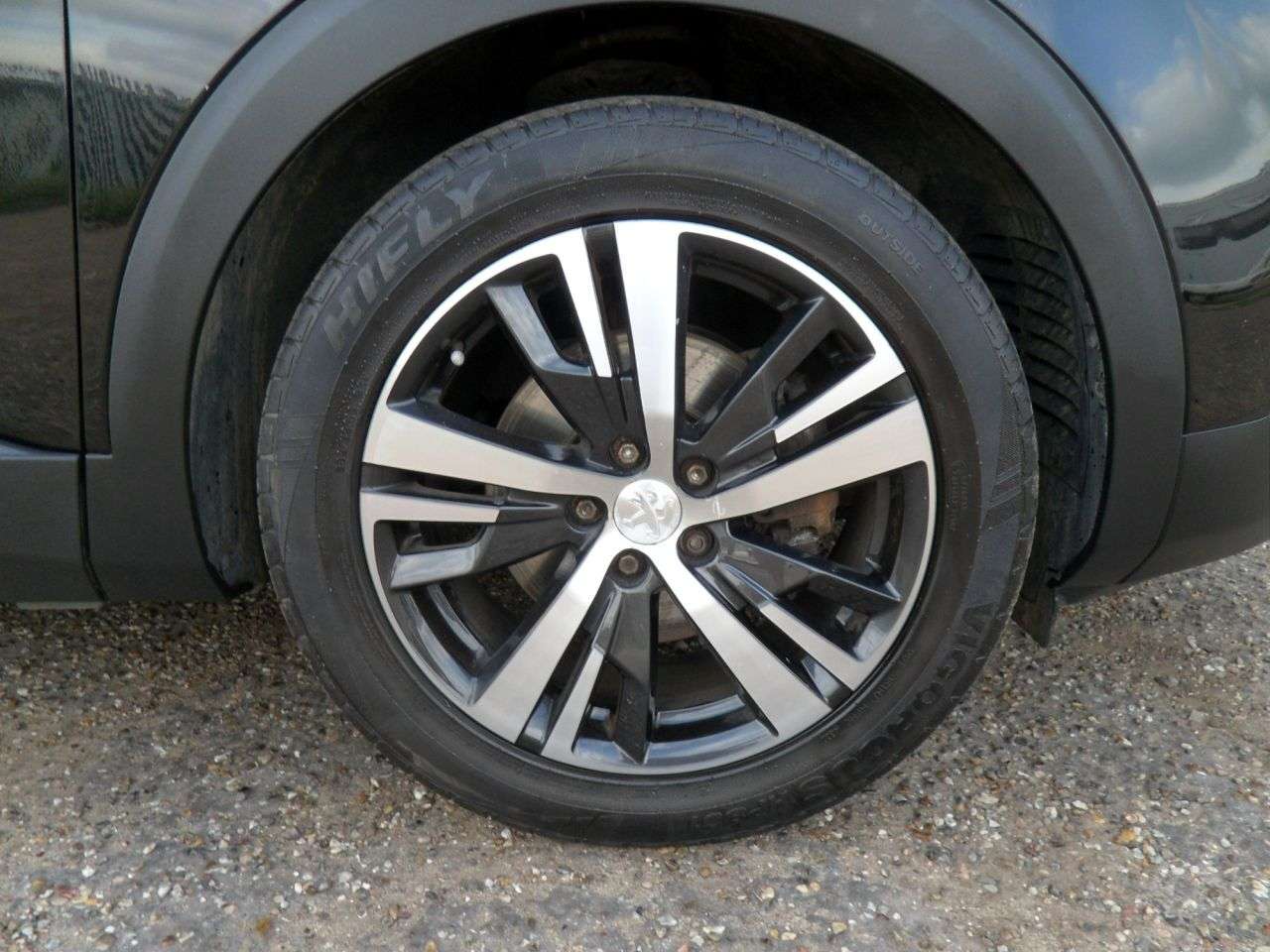 2019 PEUGEOT 3008 2019 PEUGEOT 3008