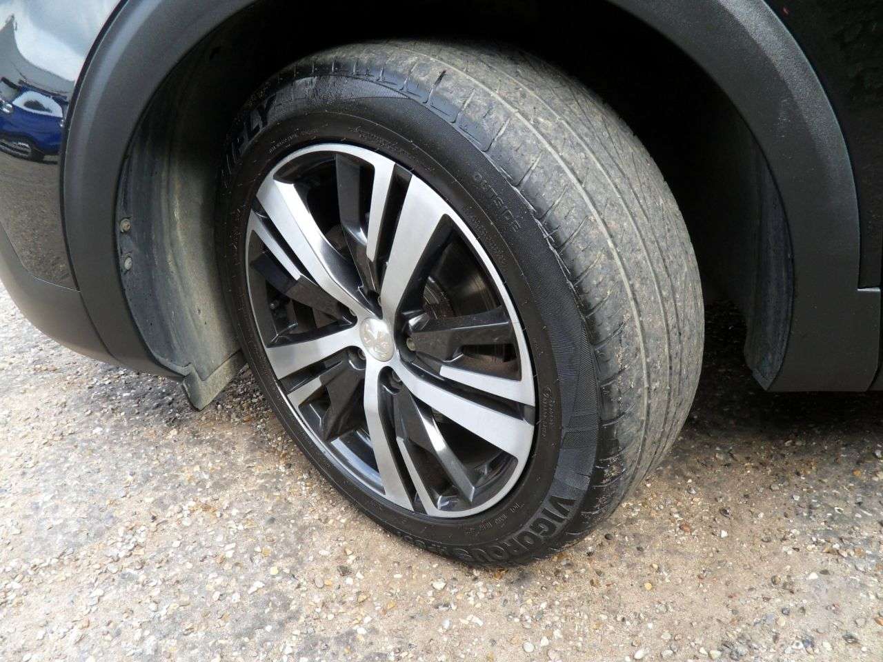 2019 PEUGEOT 3008 2019 PEUGEOT 3008