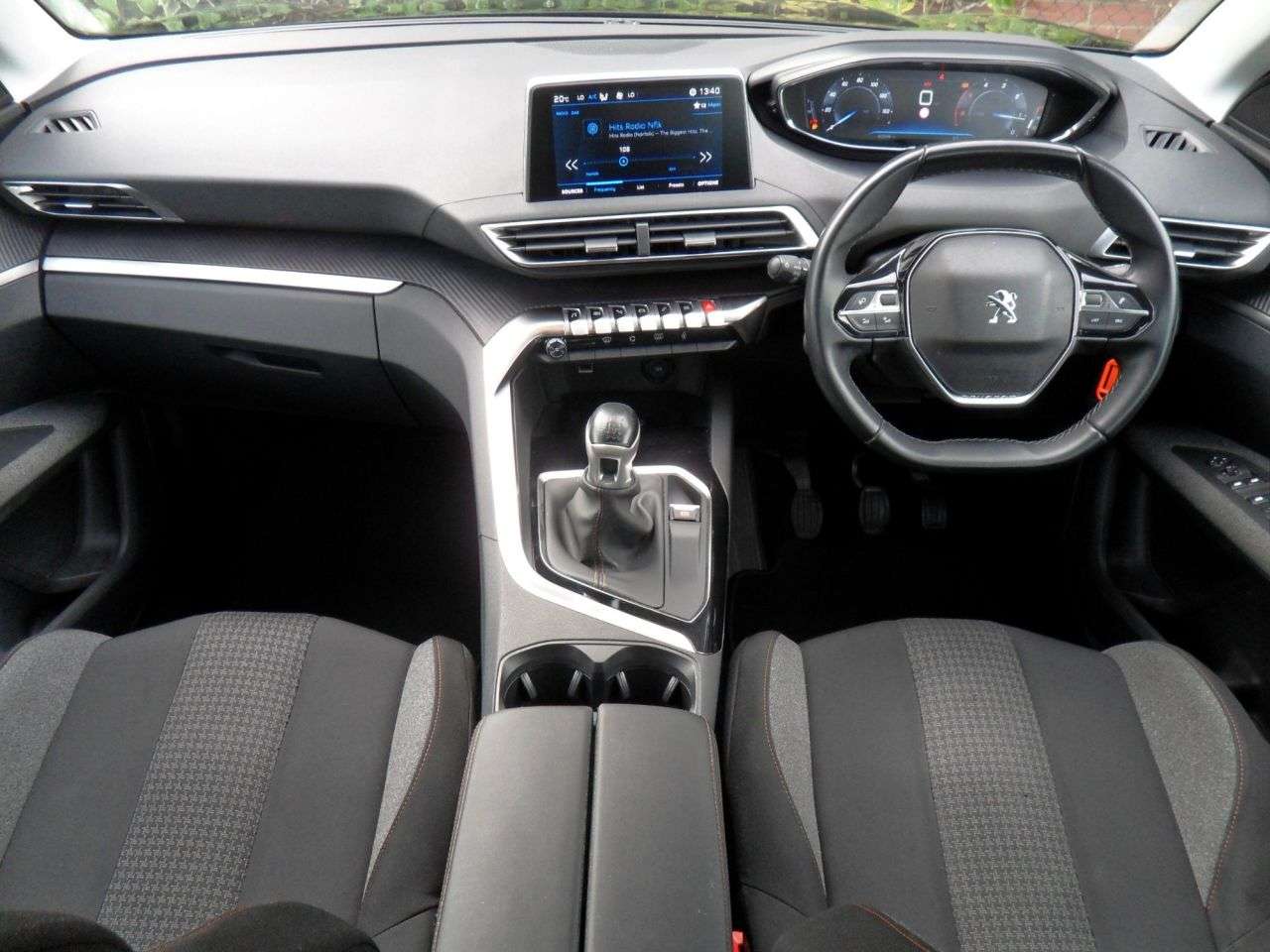 2019 PEUGEOT 3008 2019 PEUGEOT 3008