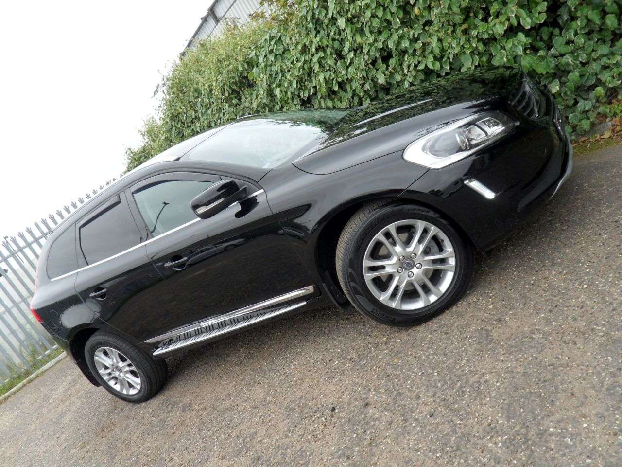 2015 VOLVO XC60 2015 VOLVO XC60