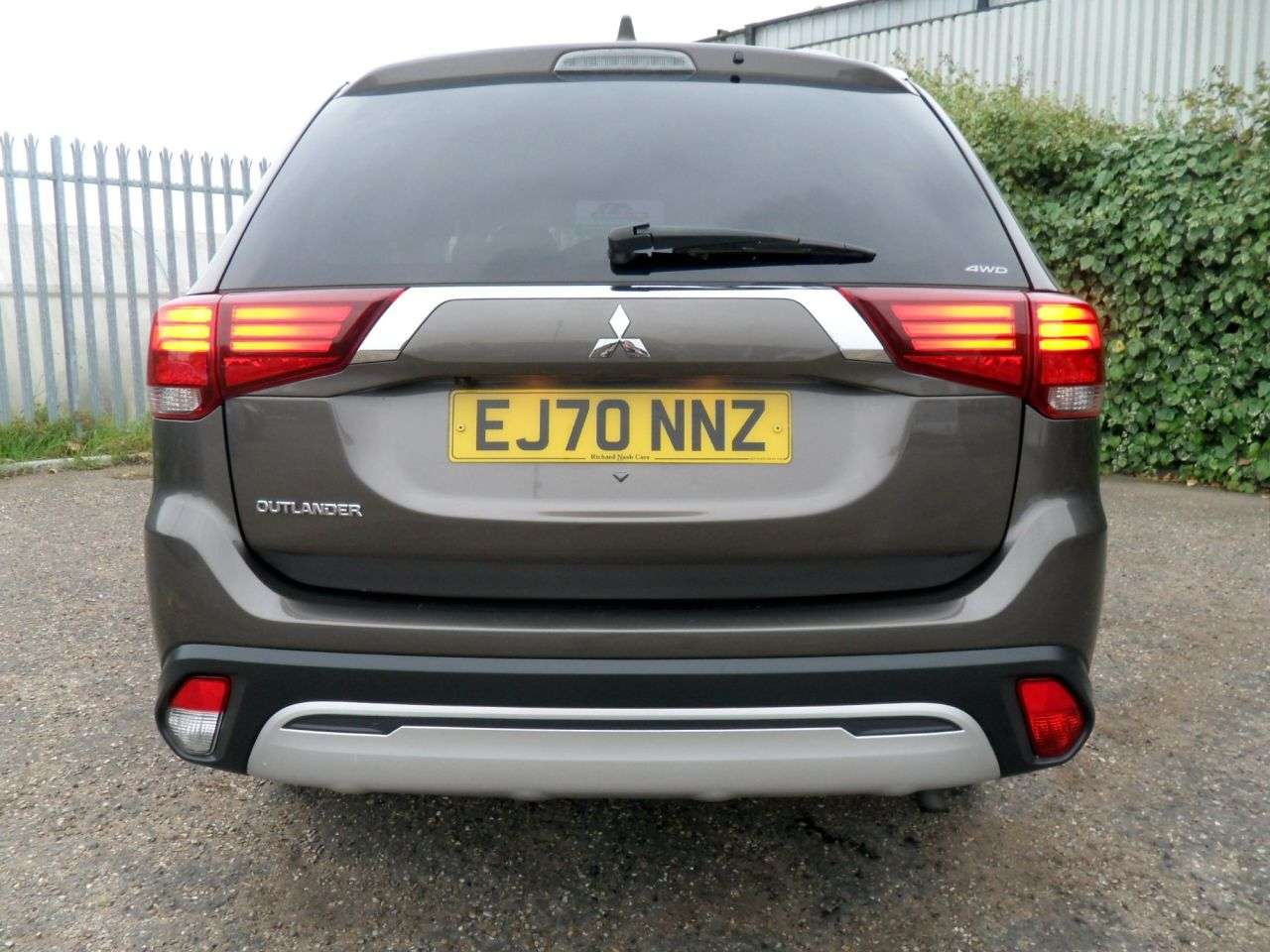 2021 MITSUBISHI OUTLANDER 2021 MITSUBISHI OUTLANDER