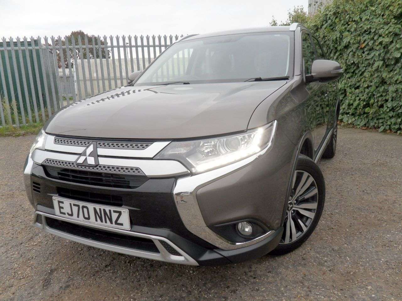 2021 MITSUBISHI OUTLANDER 2021 MITSUBISHI OUTLANDER