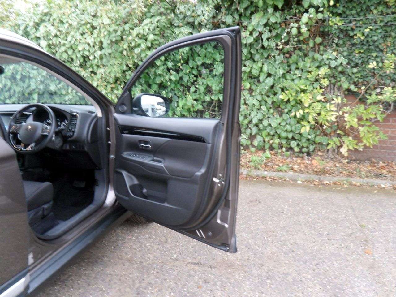 2021 MITSUBISHI OUTLANDER 2021 MITSUBISHI OUTLANDER