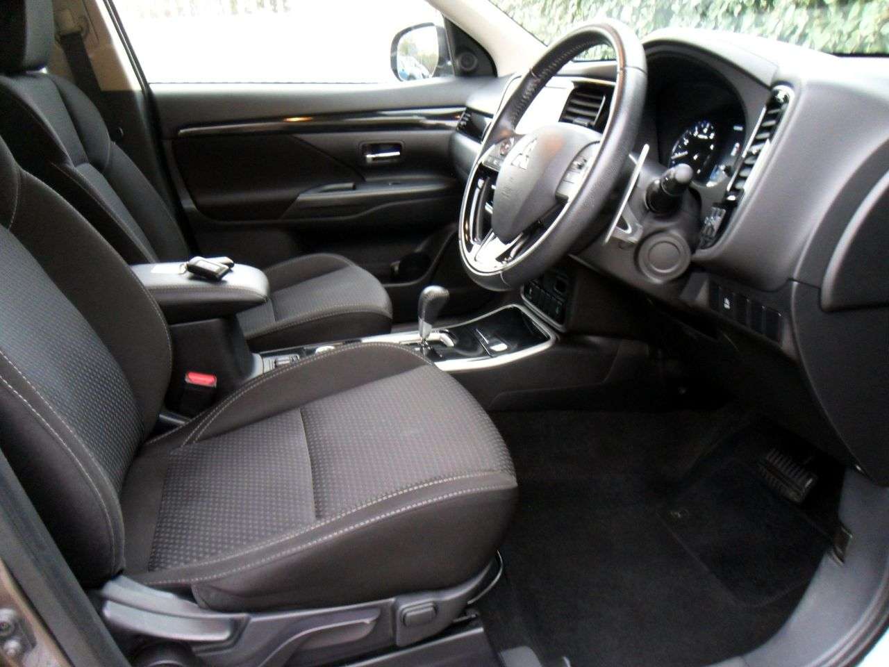 2021 MITSUBISHI OUTLANDER 2021 MITSUBISHI OUTLANDER