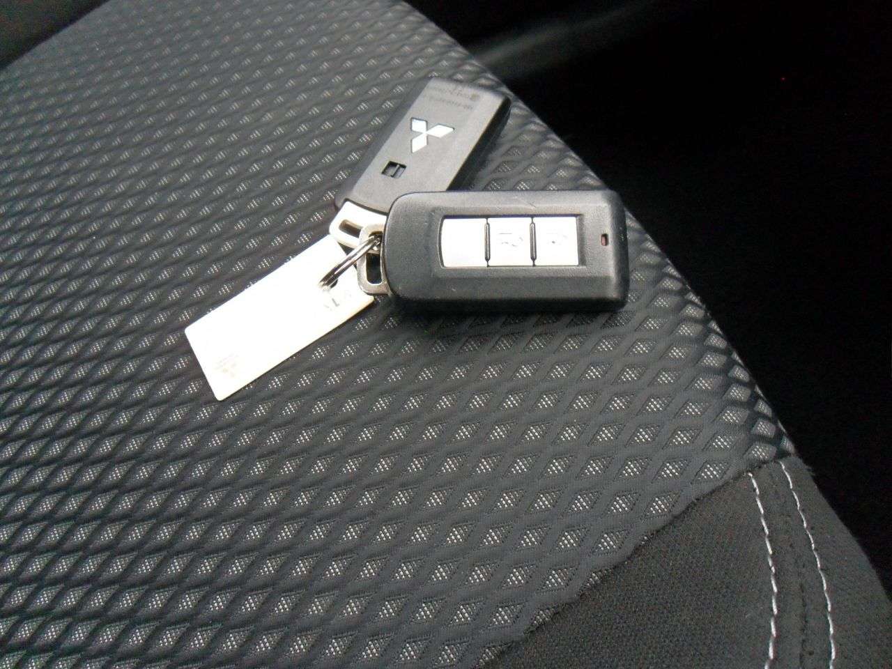 2021 MITSUBISHI OUTLANDER 2021 MITSUBISHI OUTLANDER