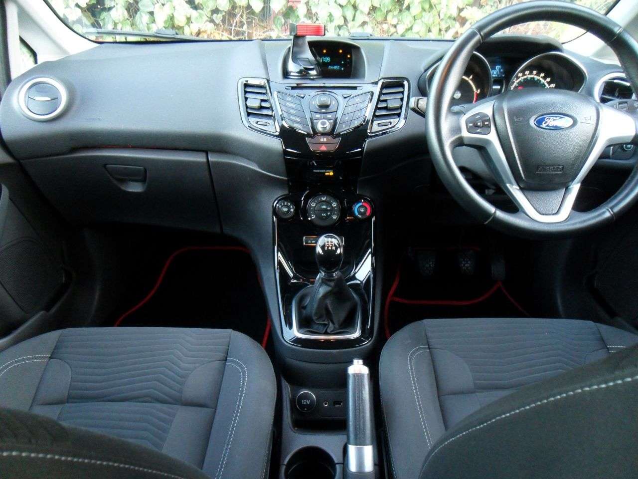 2013 FORD FIESTA 2013 FORD FIESTA