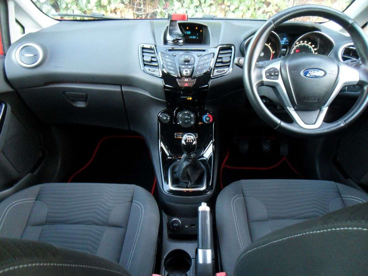 2013 FORD FIESTA 2013 FORD FIESTA