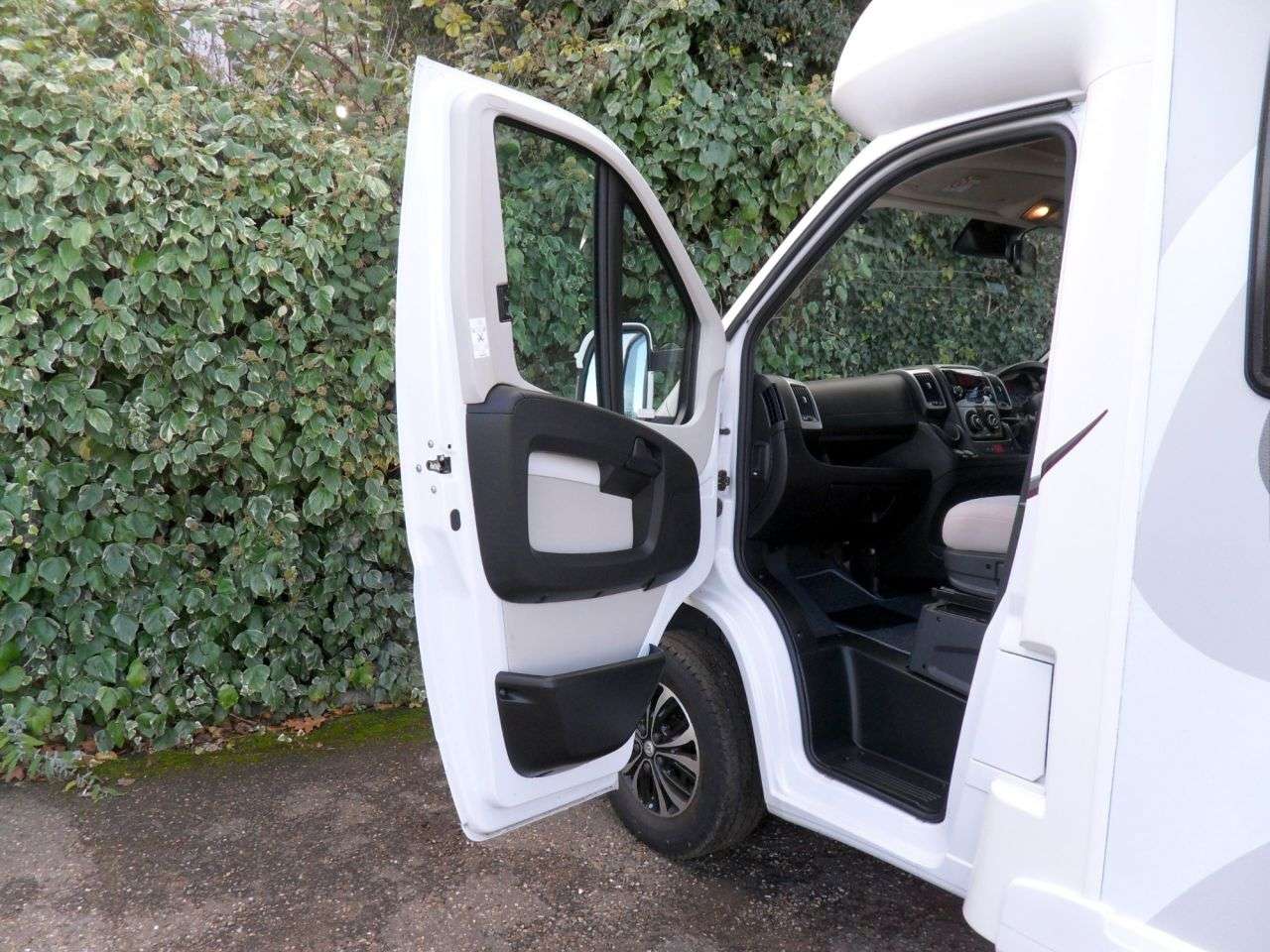 2018 PEUGEOT ELDDIS 2018 PEUGEOT ELDDIS