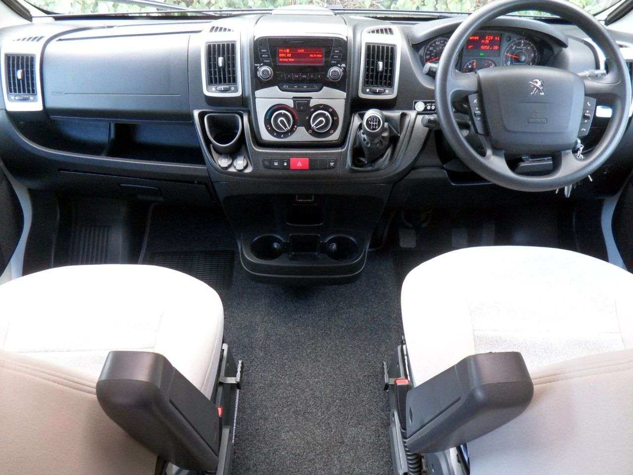 2018 PEUGEOT ELDDIS 2018 PEUGEOT ELDDIS