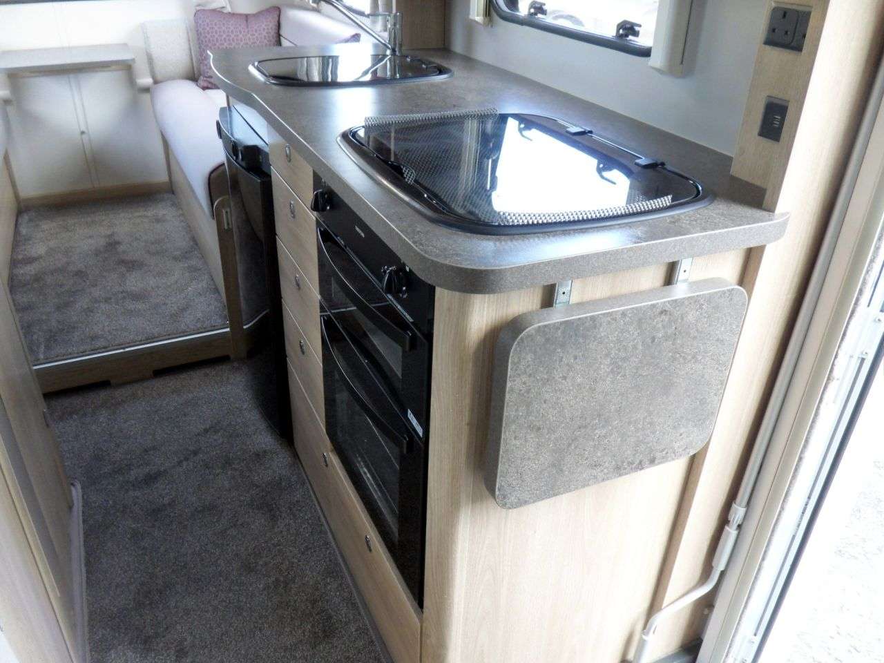 2018 PEUGEOT ELDDIS 2018 PEUGEOT ELDDIS