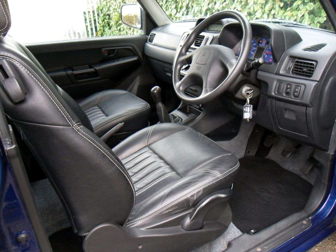 2004 MITSUBISHI SHOGUN PININ 2004 MITSUBISHI SHOGUN PININ