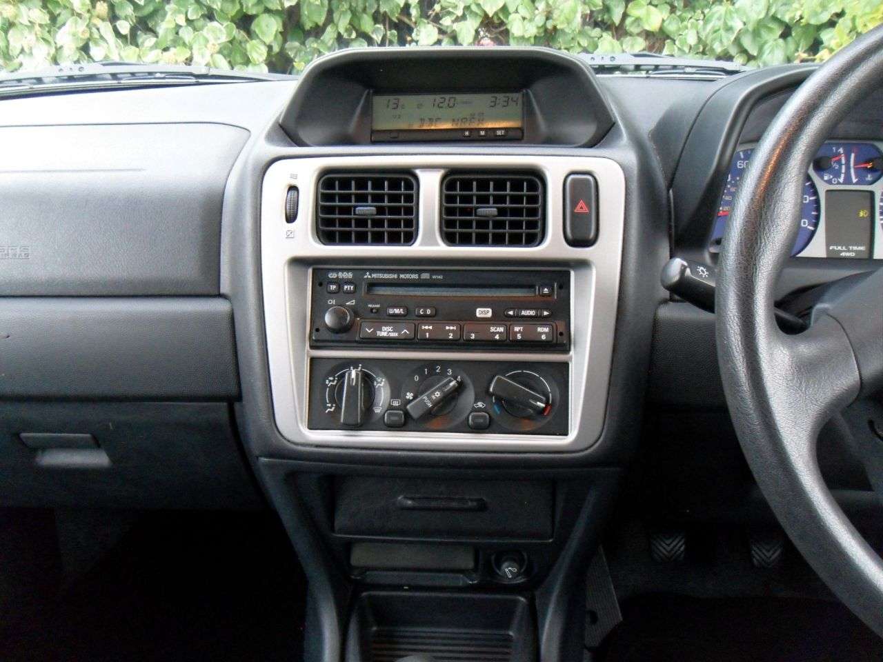 2004 MITSUBISHI SHOGUN PININ 2004 MITSUBISHI SHOGUN PININ