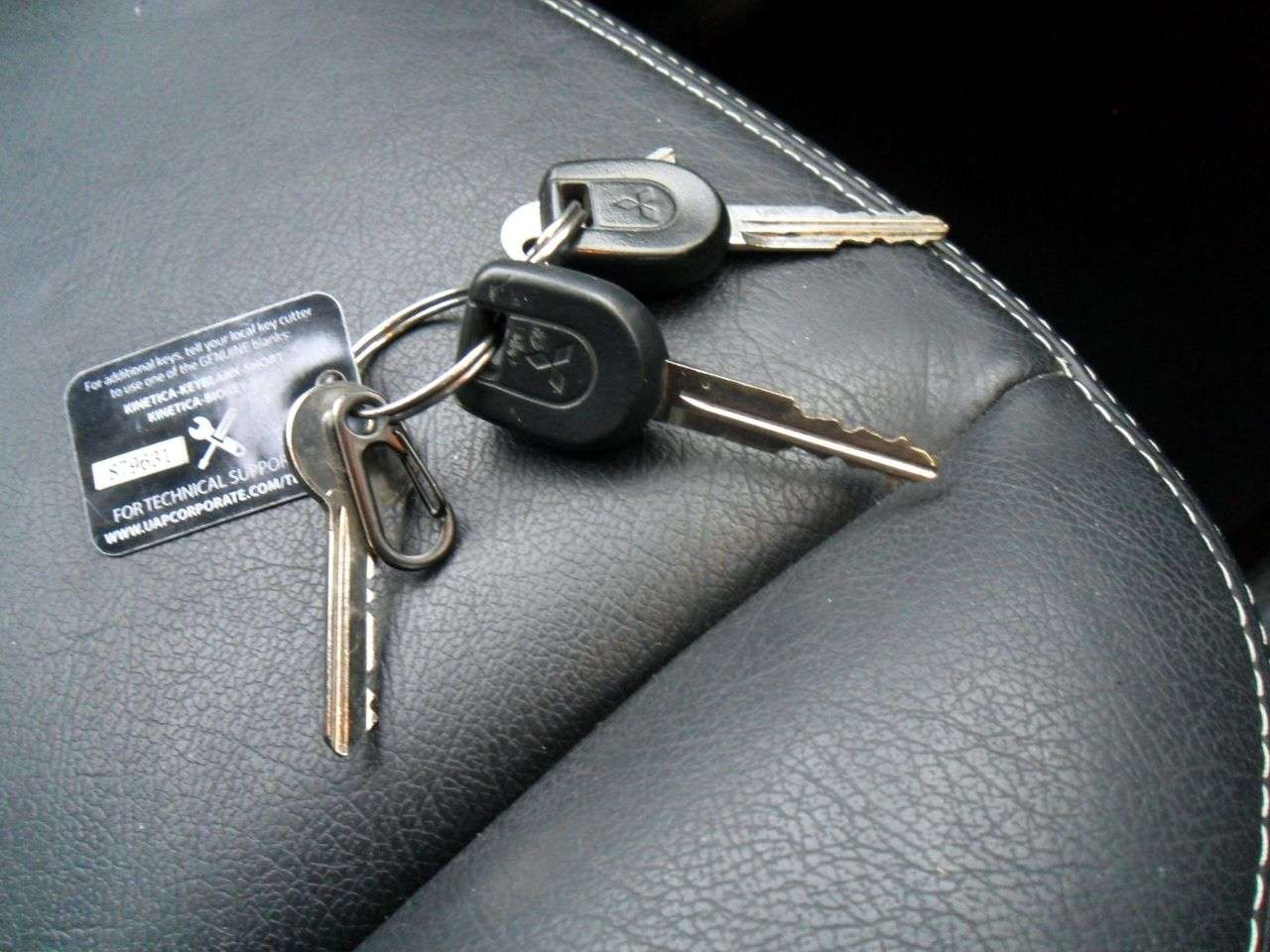 2004 MITSUBISHI SHOGUN PININ 2004 MITSUBISHI SHOGUN PININ