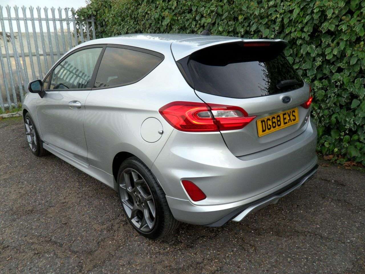 2018 FORD FIESTA 2018 FORD FIESTA