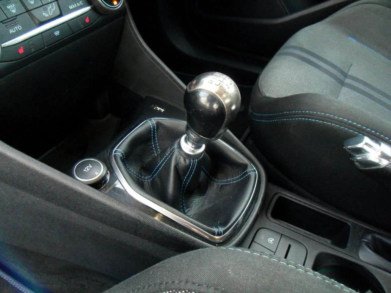 2018 FORD FIESTA 2018 FORD FIESTA