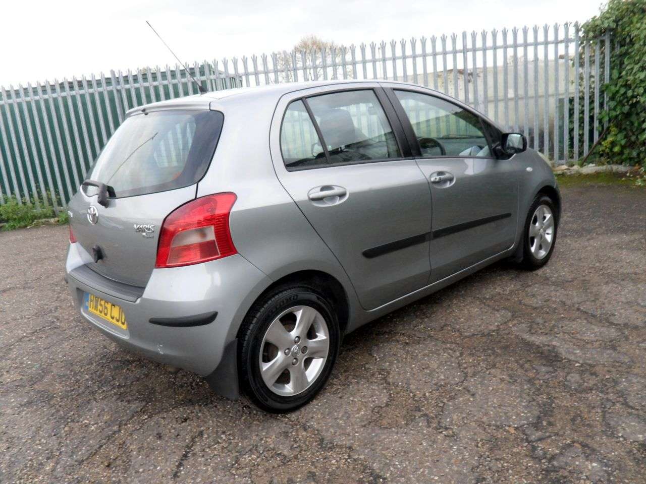 2006 TOYOTA YARIS 2006 TOYOTA YARIS