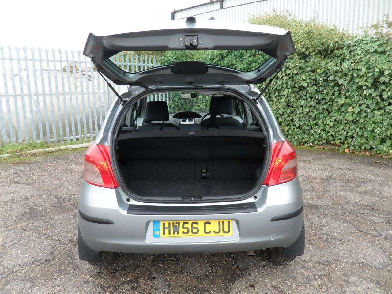 2006 TOYOTA YARIS 2006 TOYOTA YARIS