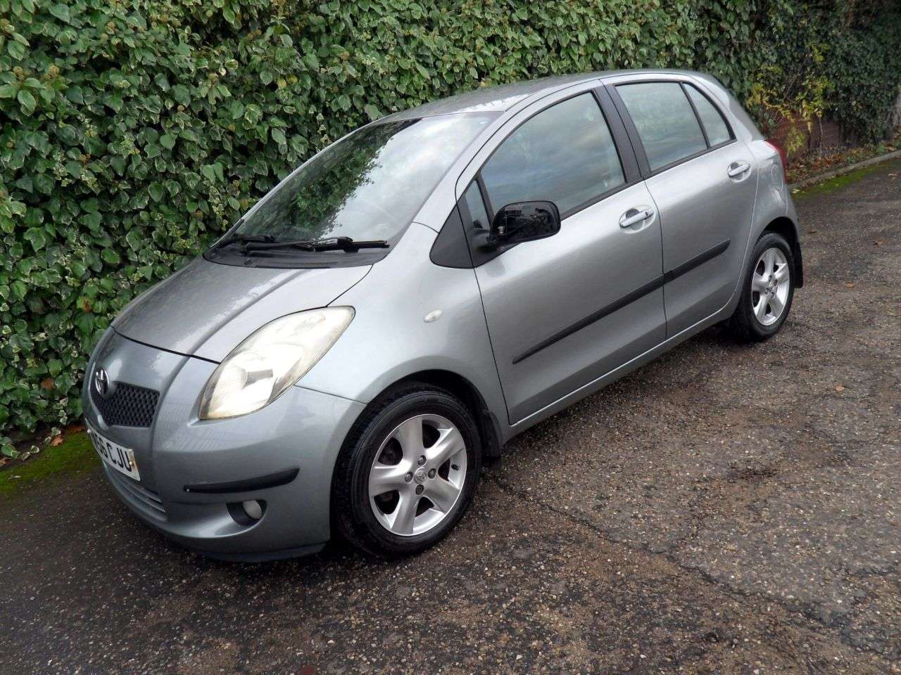 2006 TOYOTA YARIS 2006 TOYOTA YARIS