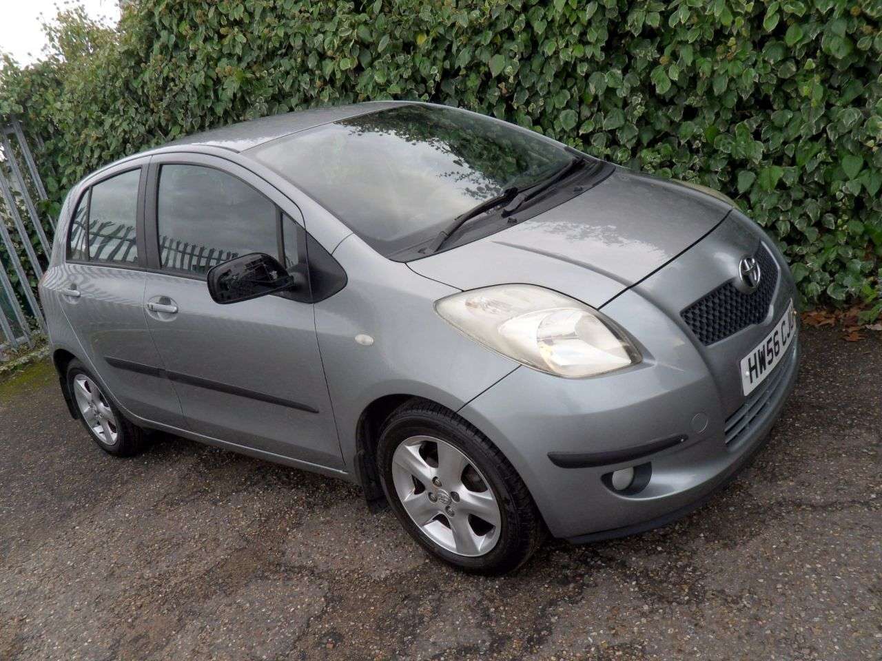 2006 TOYOTA YARIS 2006 TOYOTA YARIS