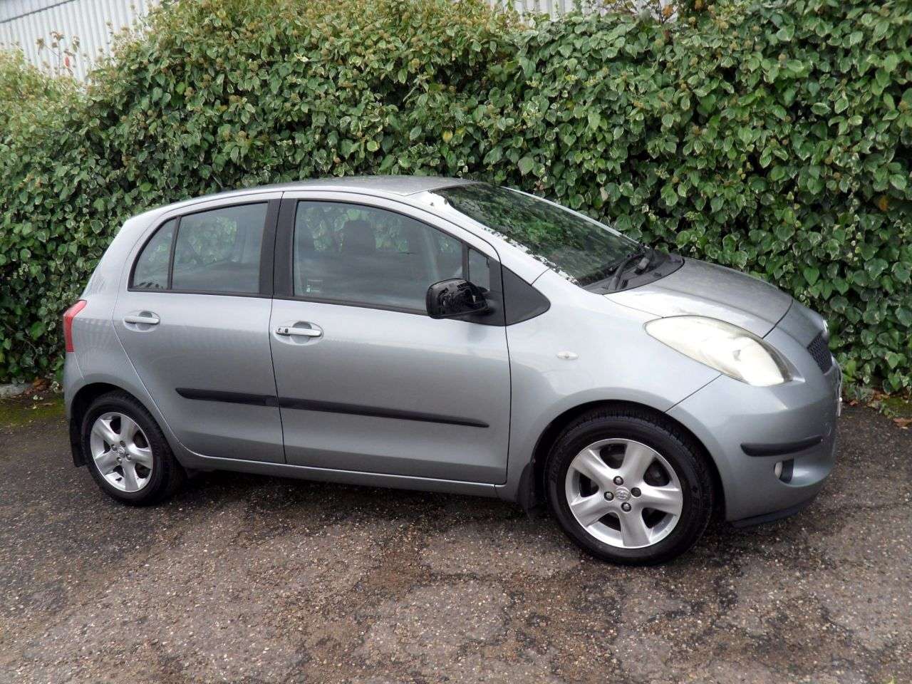 2006 TOYOTA YARIS 2006 TOYOTA YARIS