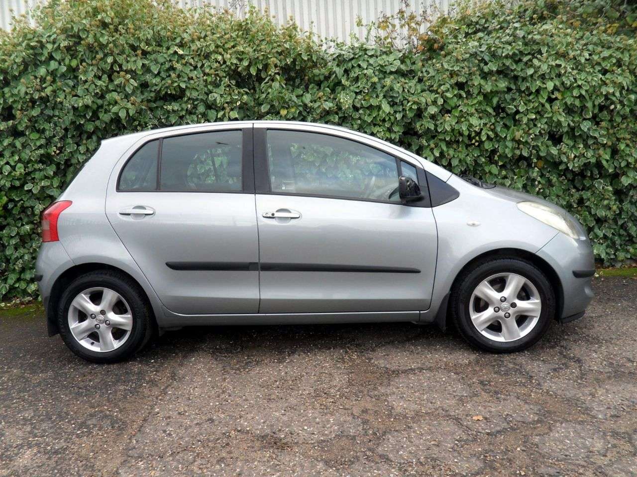 2006 TOYOTA YARIS 2006 TOYOTA YARIS