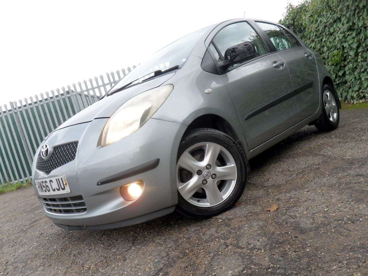 2006 TOYOTA YARIS 2006 TOYOTA YARIS