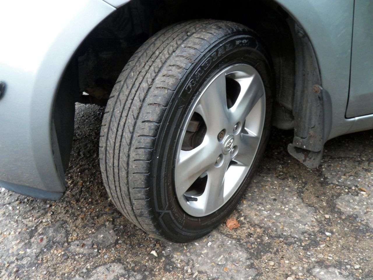 2006 TOYOTA YARIS 2006 TOYOTA YARIS