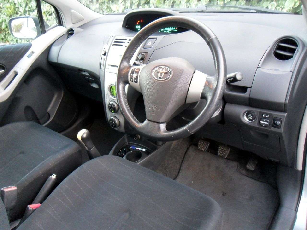 2006 TOYOTA YARIS 2006 TOYOTA YARIS