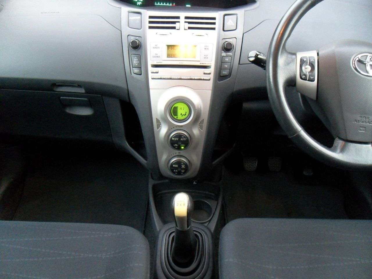 2006 TOYOTA YARIS 2006 TOYOTA YARIS