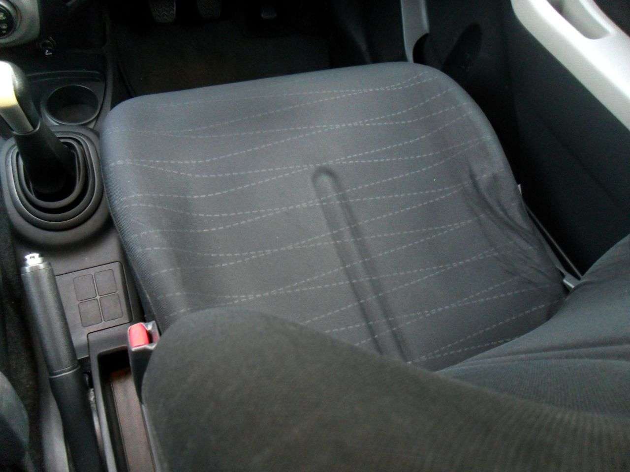 2006 TOYOTA YARIS 2006 TOYOTA YARIS