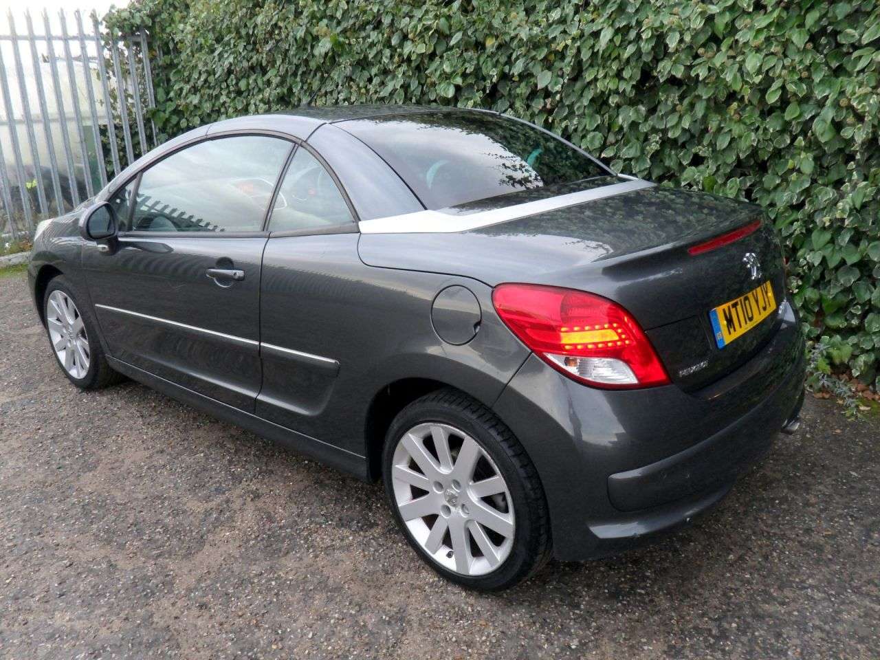 2010 PEUGEOT 207 2010 PEUGEOT 207