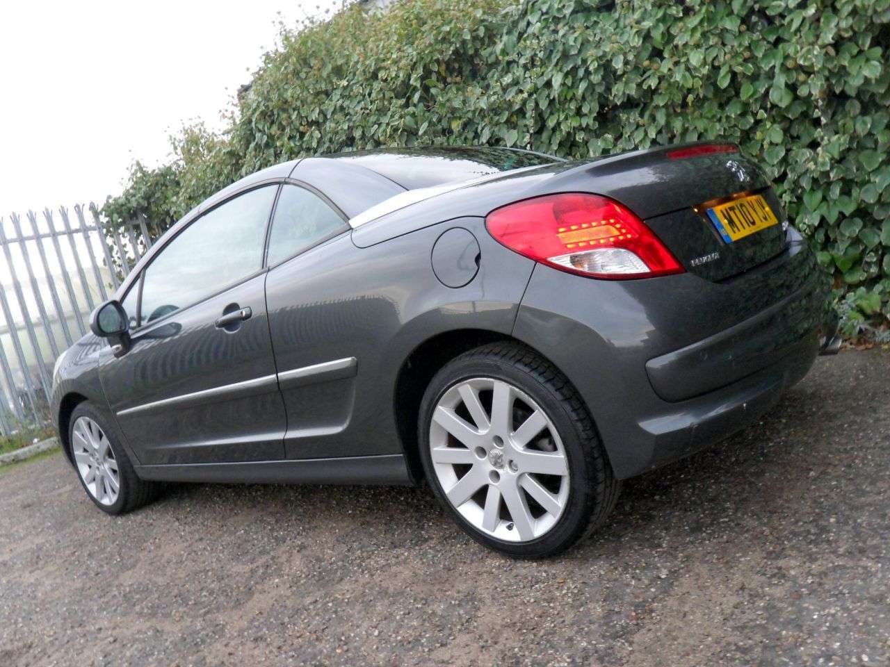 2010 PEUGEOT 207 2010 PEUGEOT 207