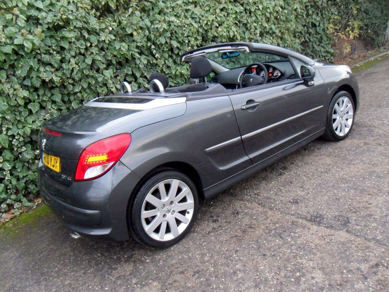 2010 PEUGEOT 207 2010 PEUGEOT 207